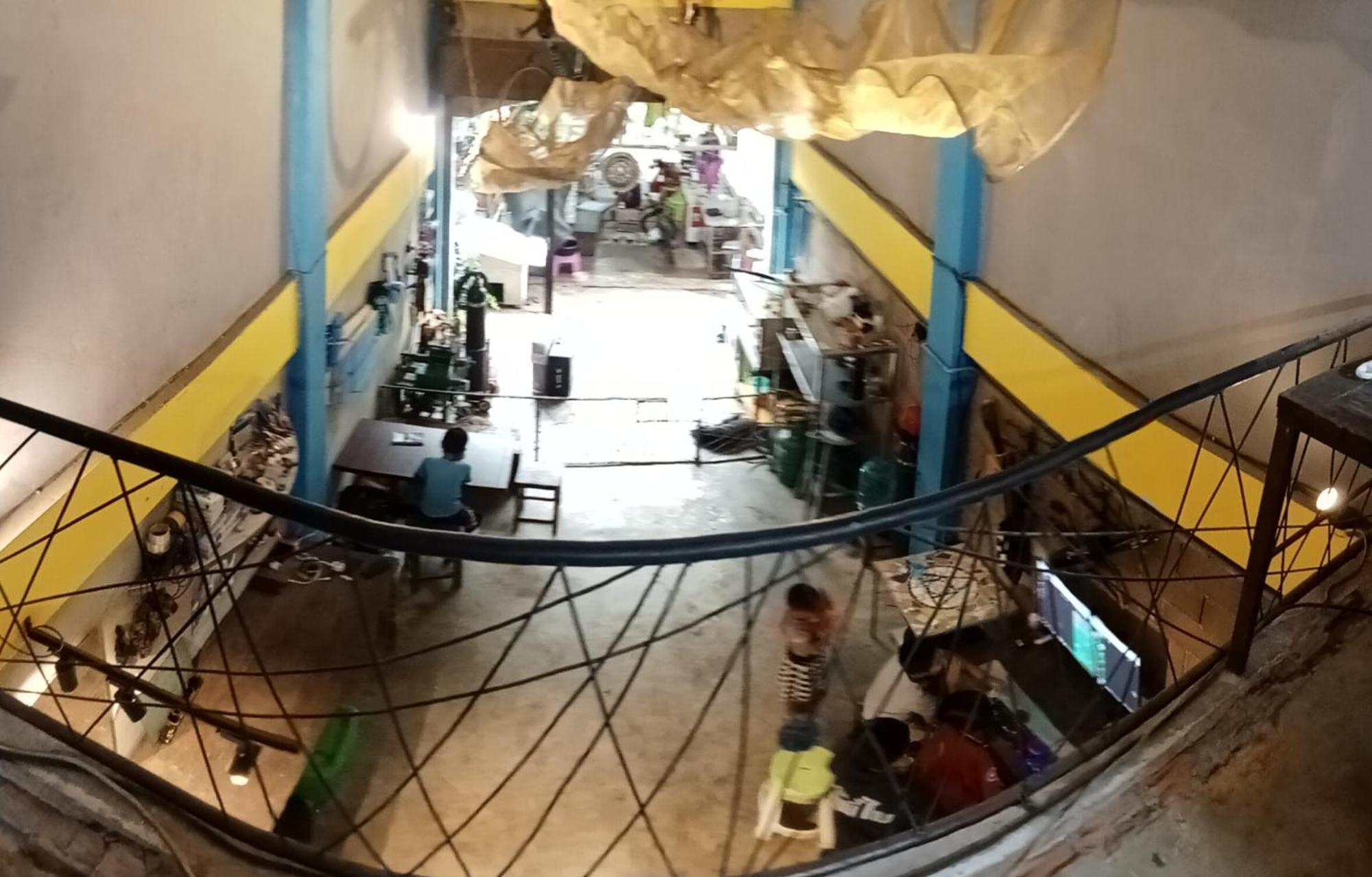 Mae Sot Commune Exterior foto